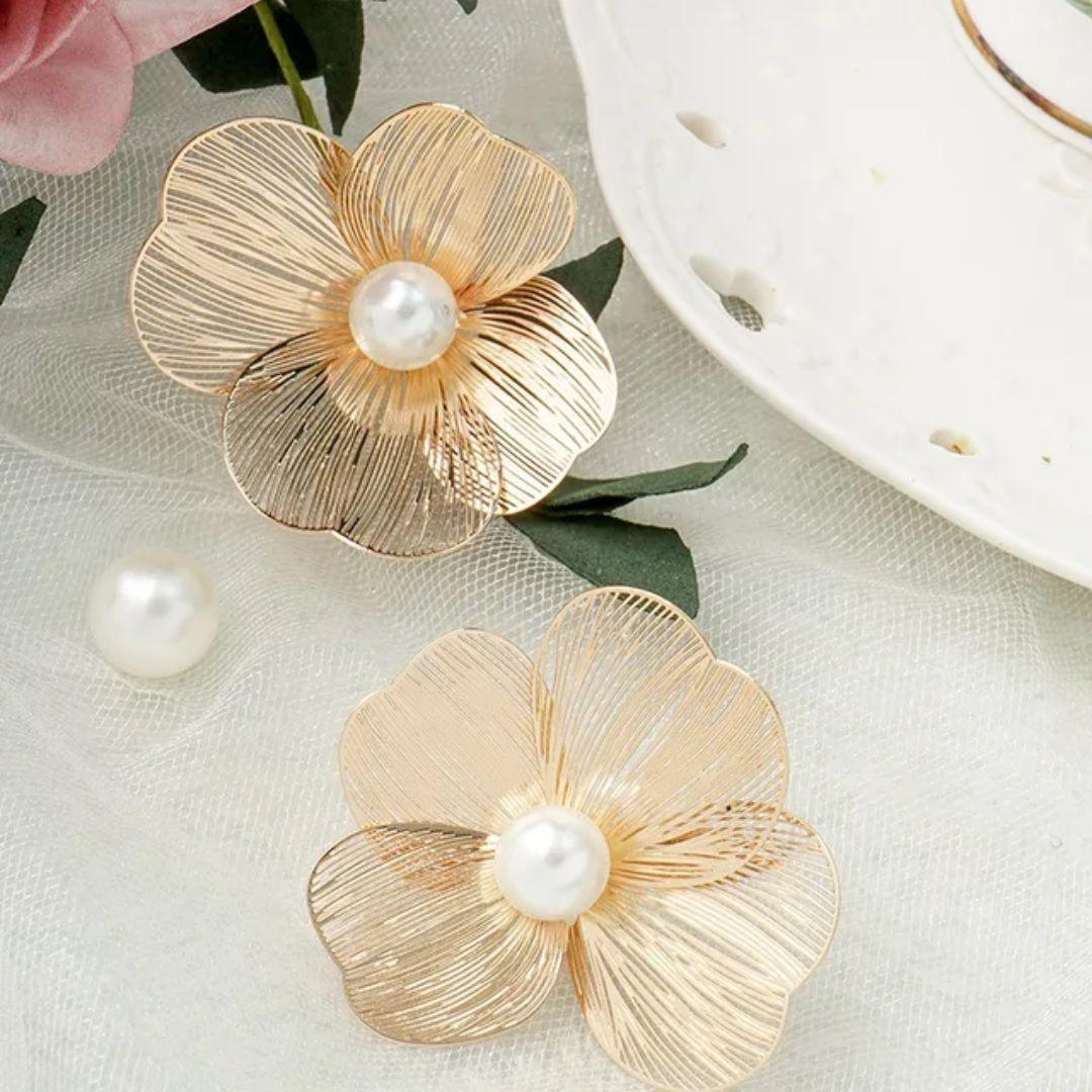 Serenora Blossoms Earring - Image 9