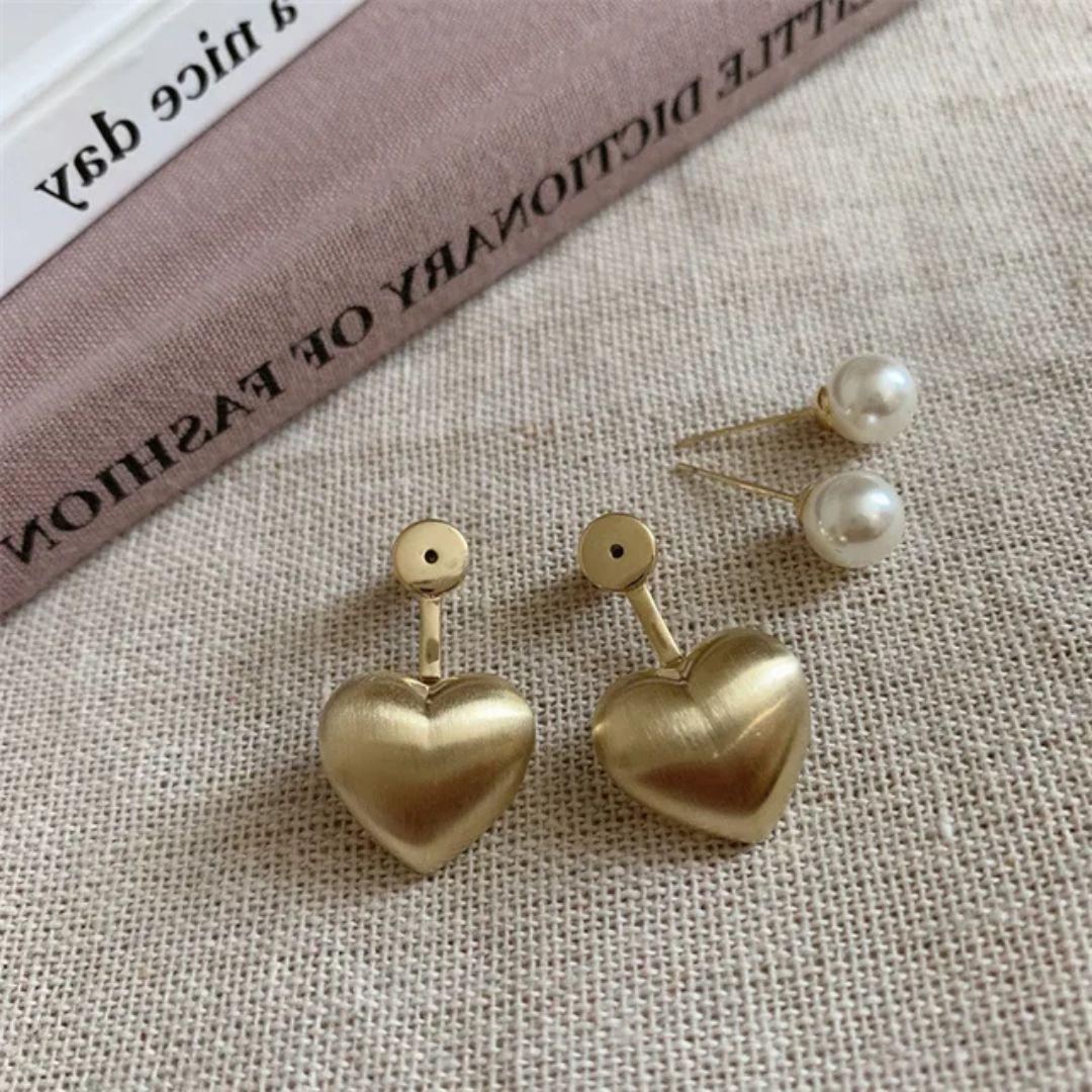 A pearl of golden heart earrings - Image 5