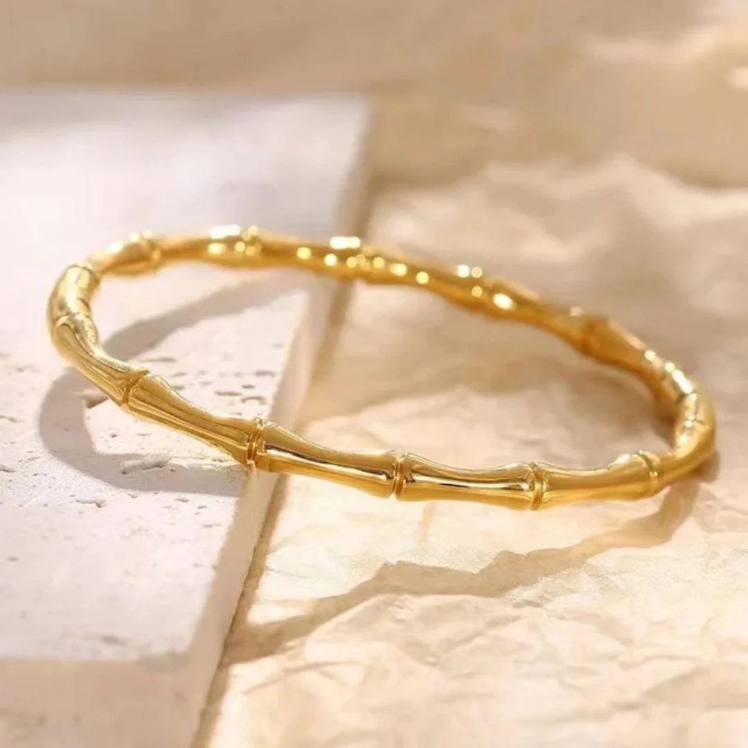 Glossy Bold Bracelet - Image 3