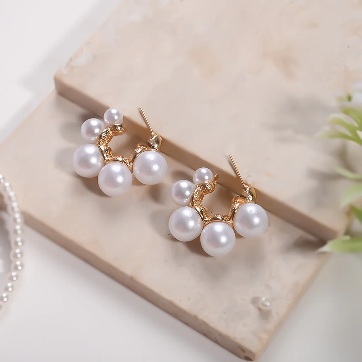 Dazzle Pearl Hoops Earring - Image 5