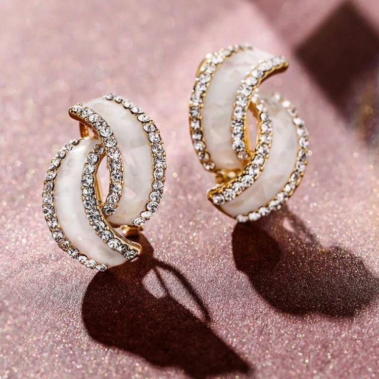 Spark Stud Earring - Image 4