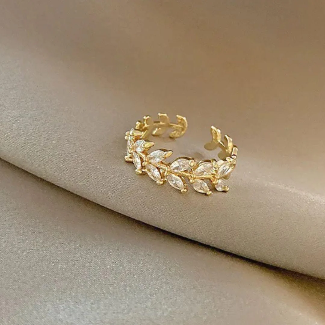 Dazzling Dainty Leaf Ring - Image 4