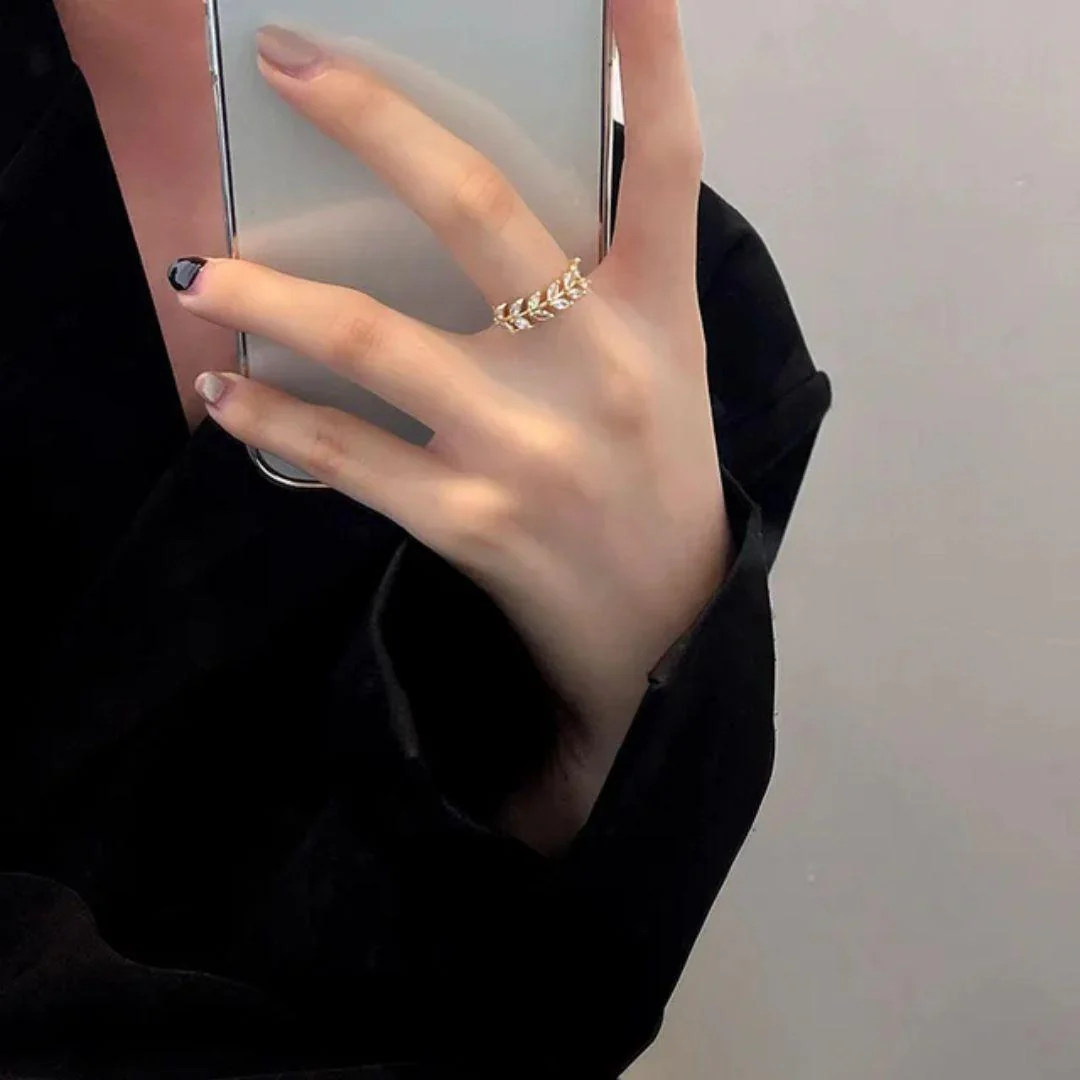 Dazzling Dainty Leaf Ring - Image 5