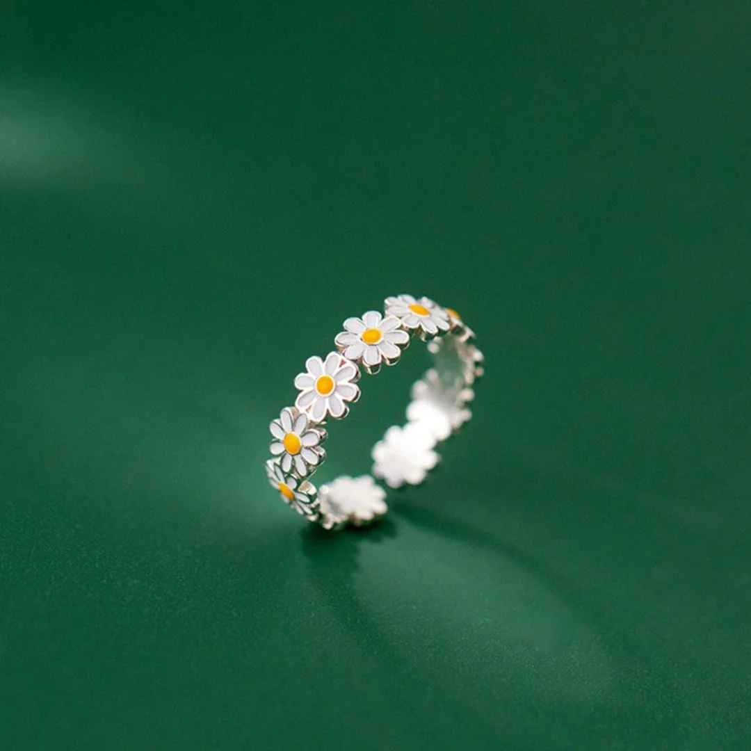 Daisy Flower Ring