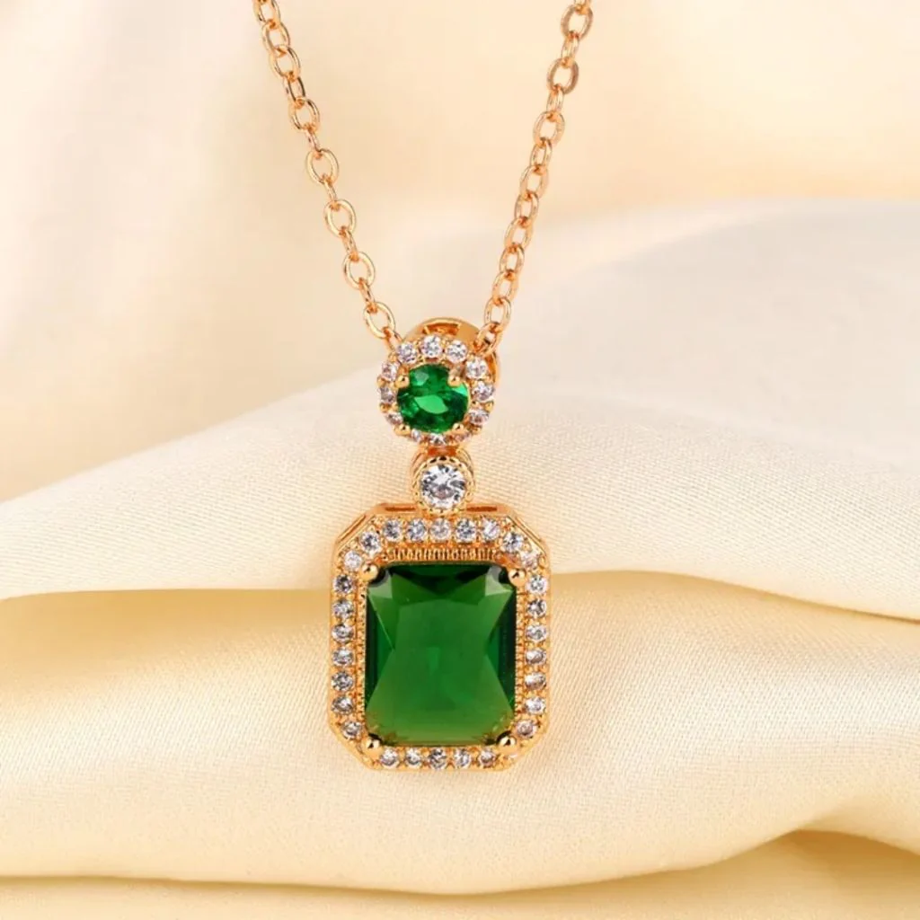 Emerald Drip Necklace