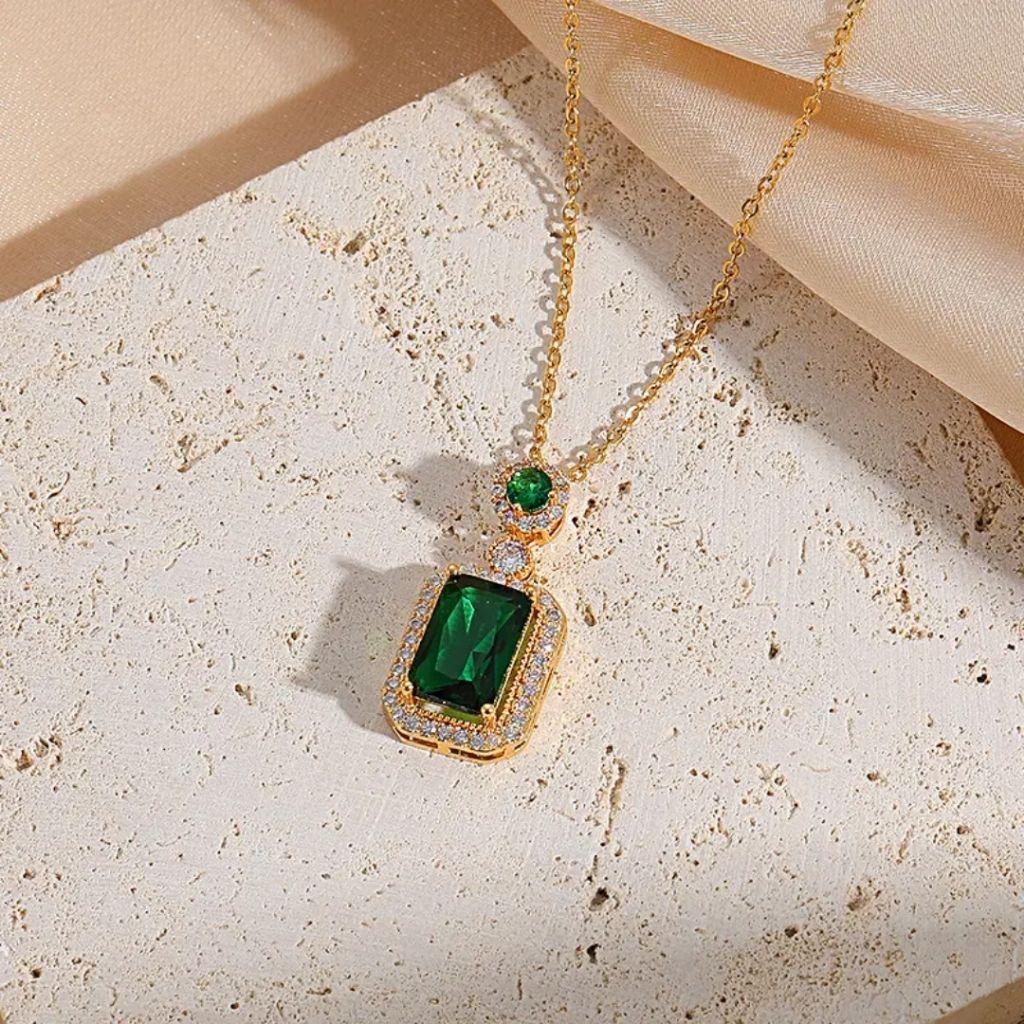 Emerald Drip Necklace - Image 6