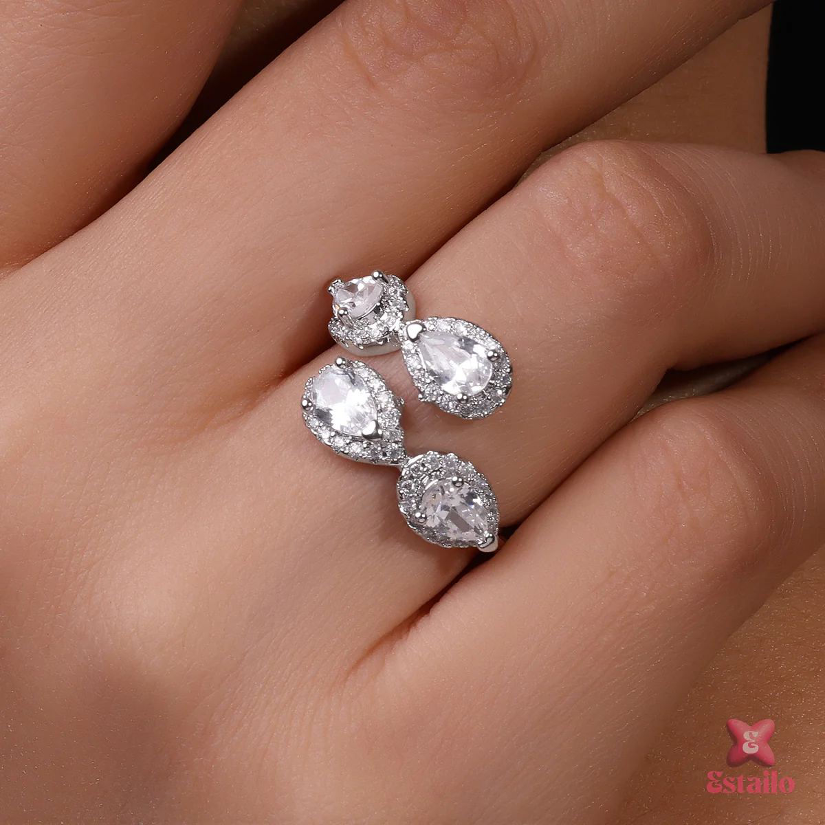 Estailo Pear Cascade Ring - Image 3