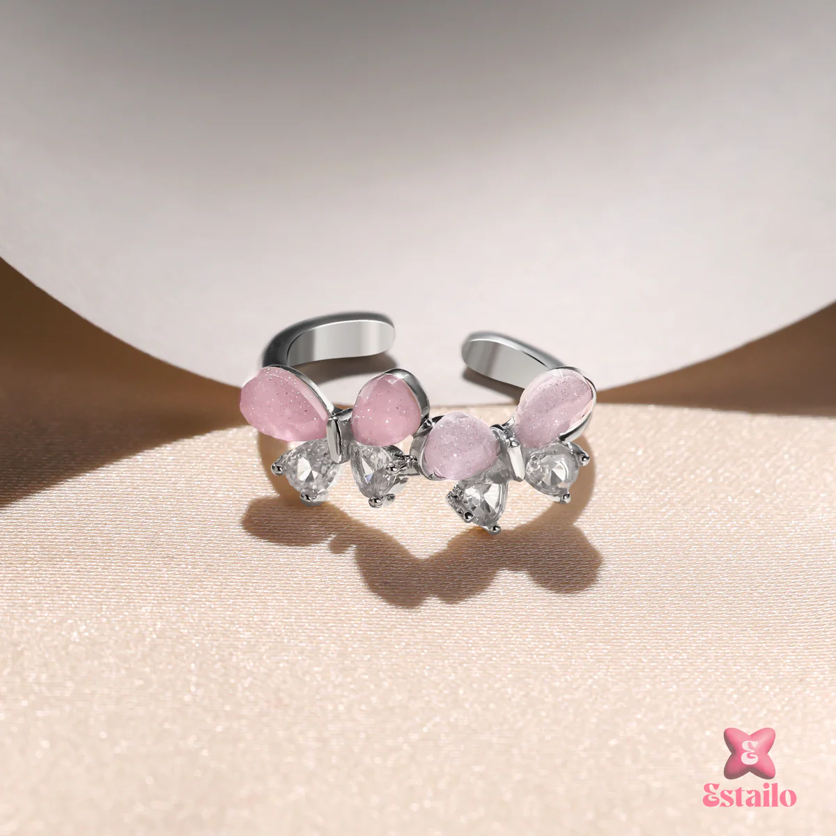 Fluttering Heart Ring - Image 4