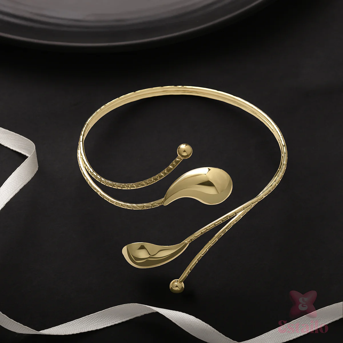 Golden Drops Arm Cuff - Image 2