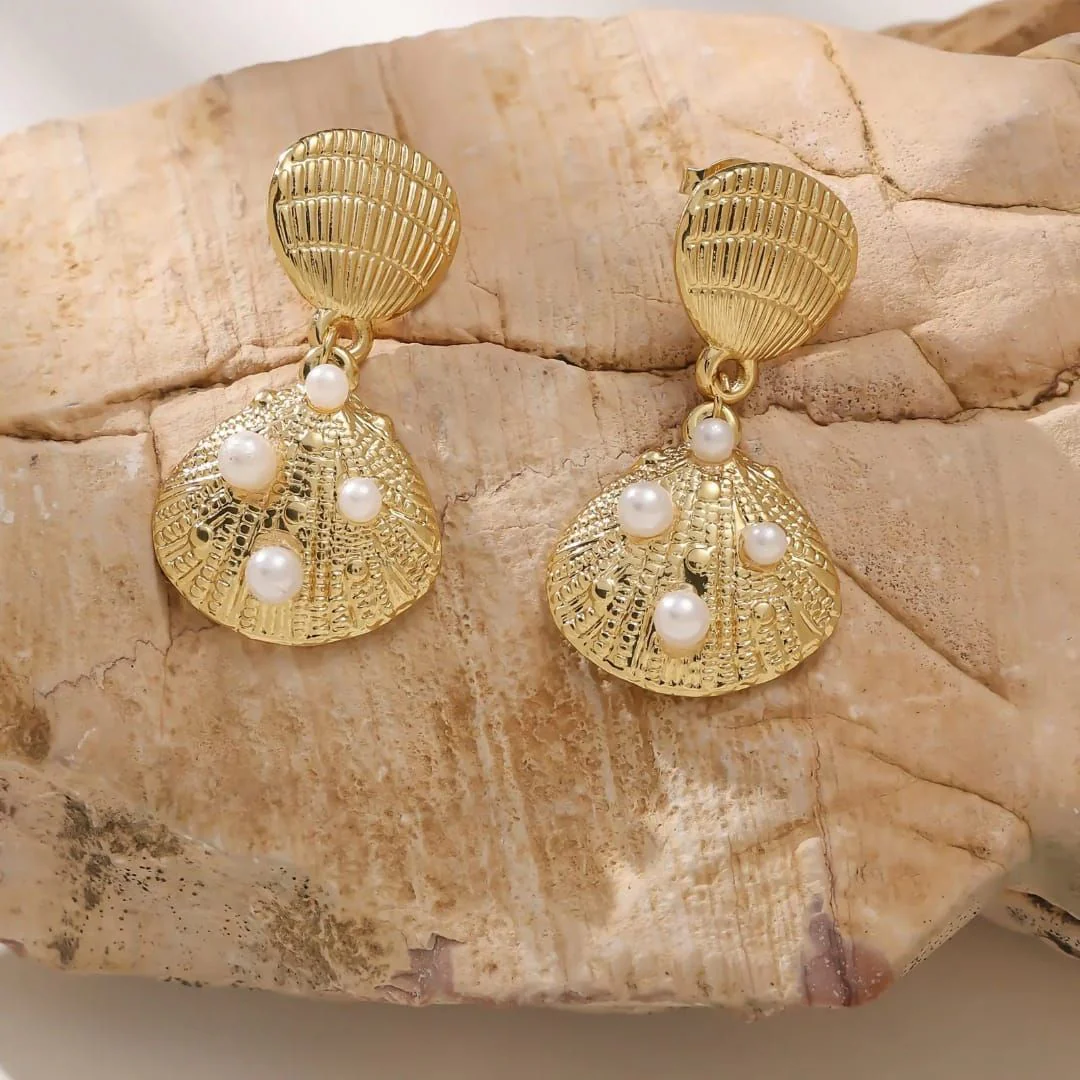 Golden Seashell Pearl Drops Earring - Image 2