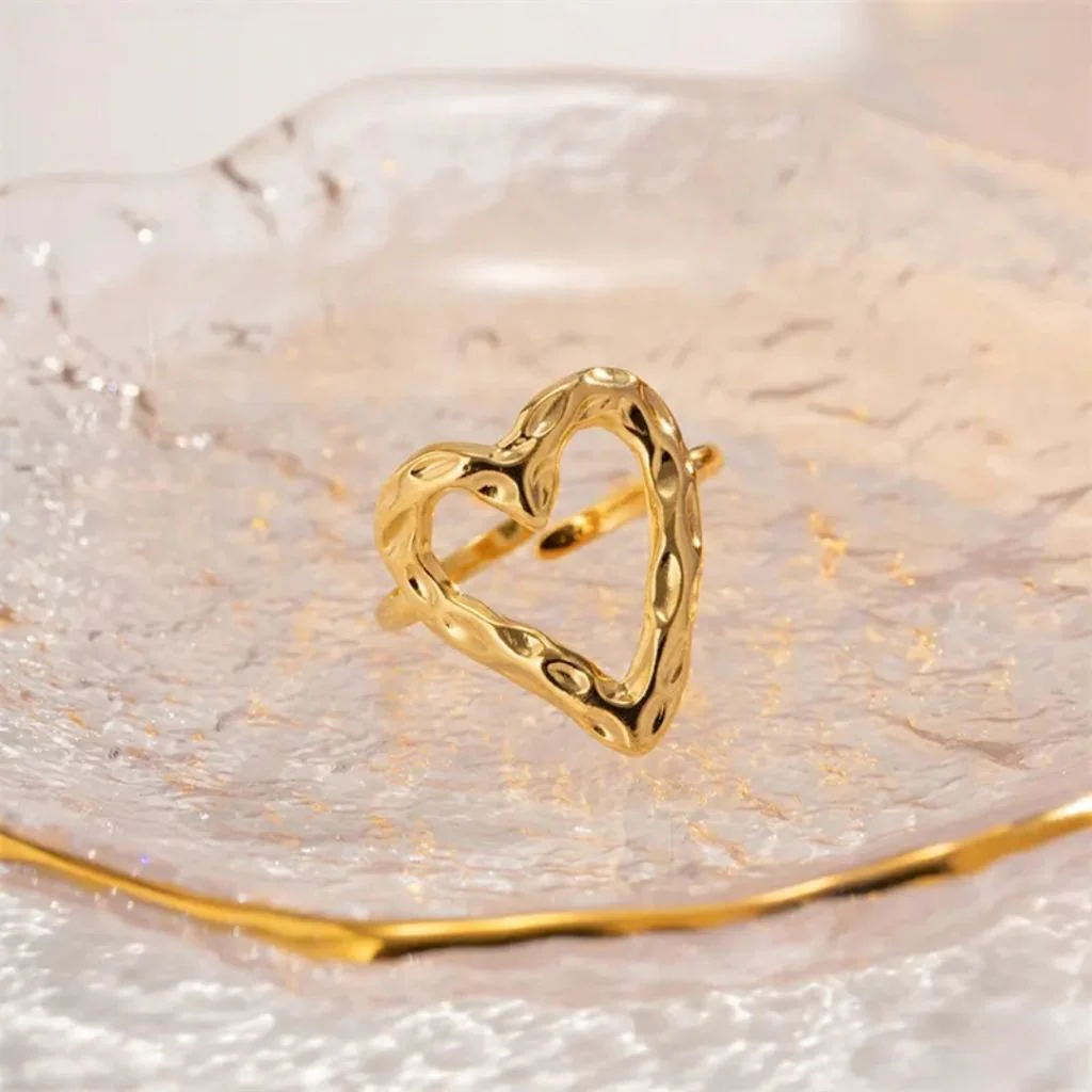 Open Heart Gold Ring - Image 3