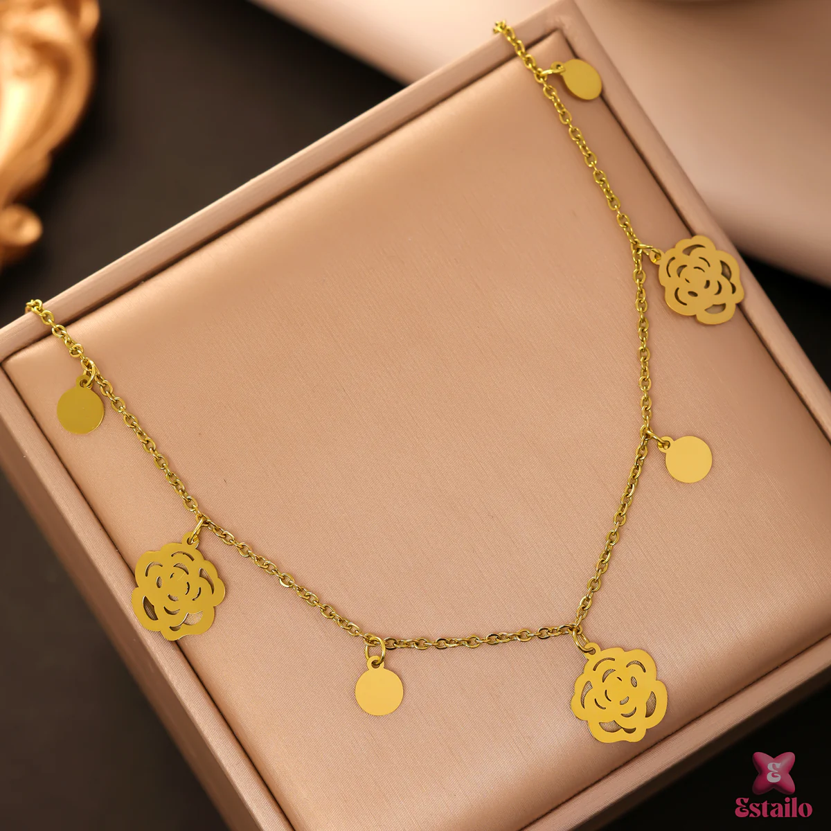 Rose Bloom Chain Necklace