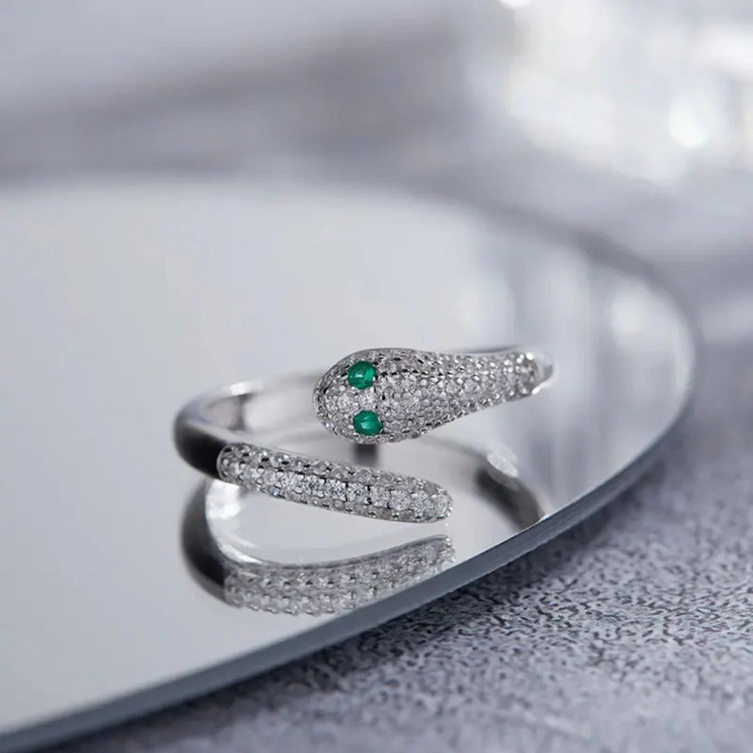 Silver Eclipse Stone Ring - Image 3