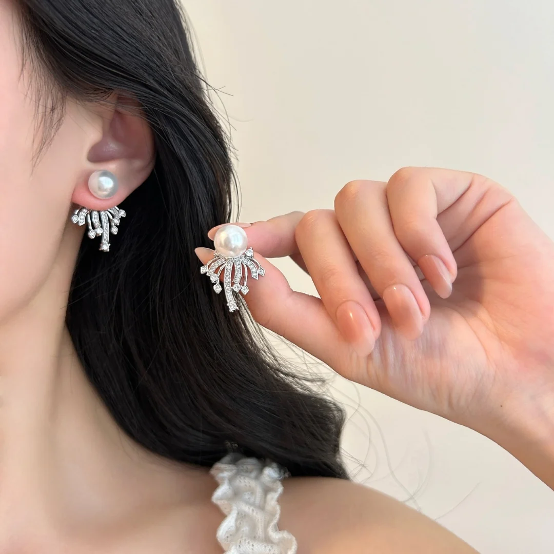 Starlight Pearl Earrings - Image 3